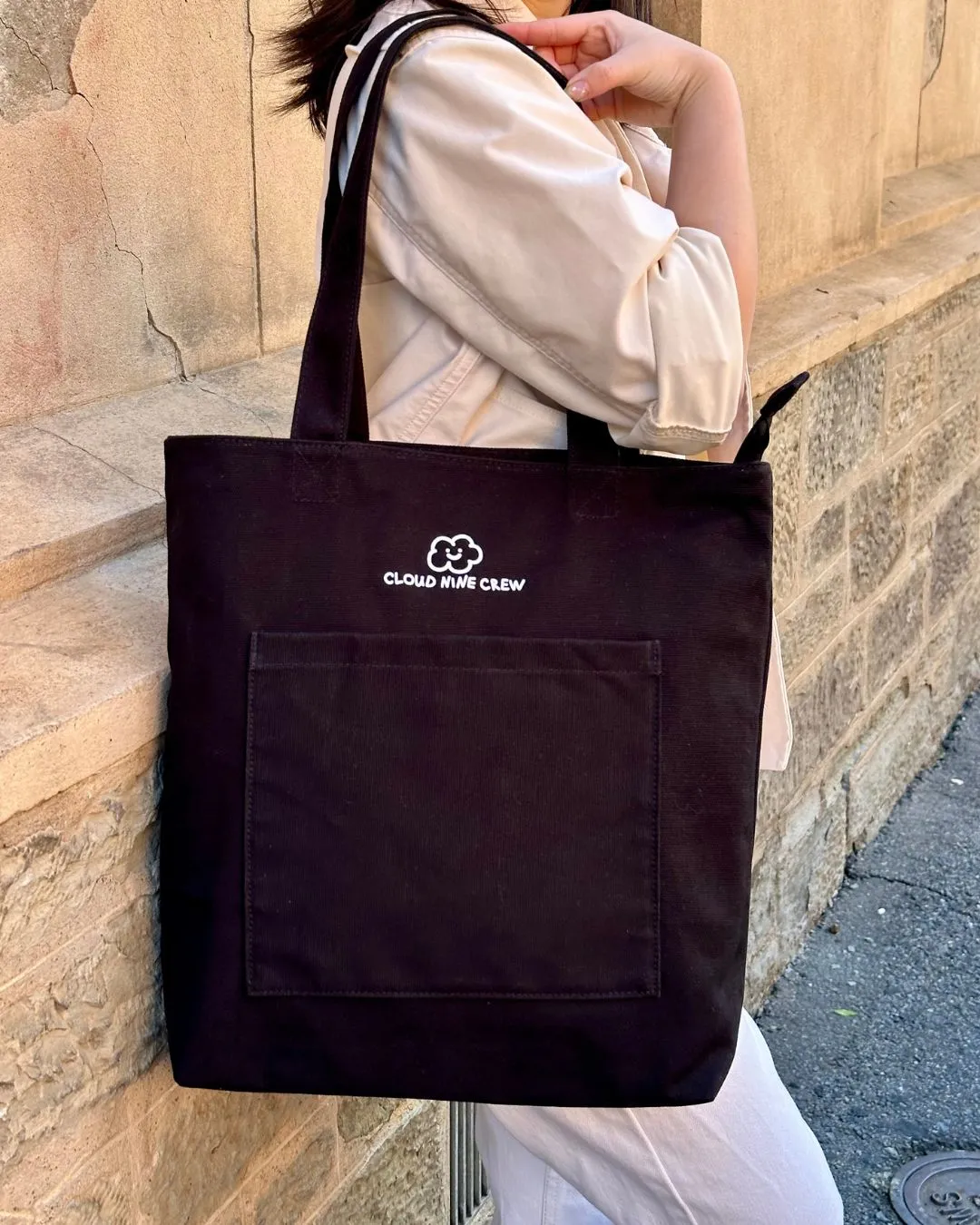 Everyday Tote (Midnight Black)