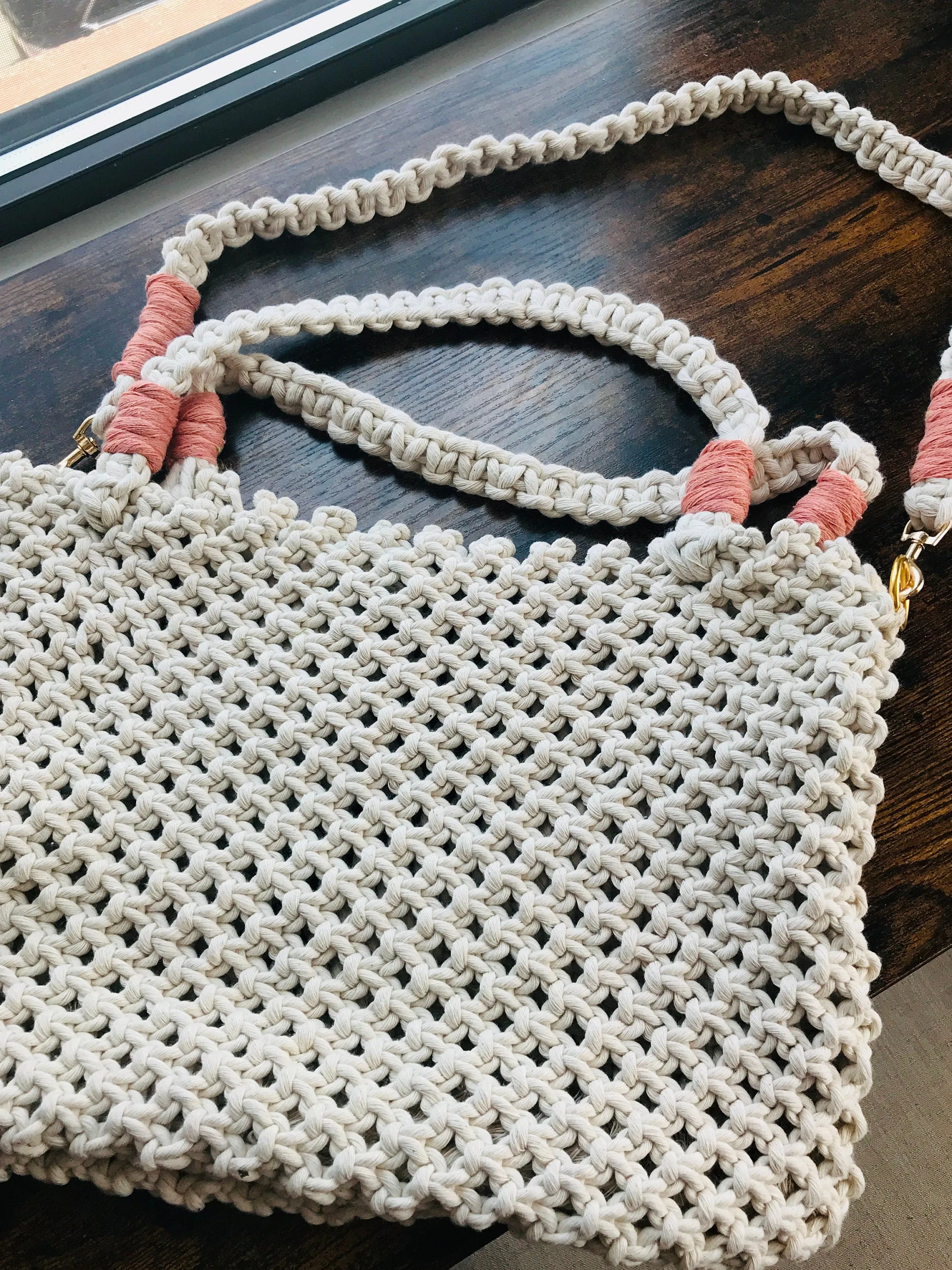 Large Macrame Bag/ Macrame Summer Beach Bag/ Customizable Tote Bag/ Convertible Bag/ Macrame Tote Bag/Fringe Beach Bag