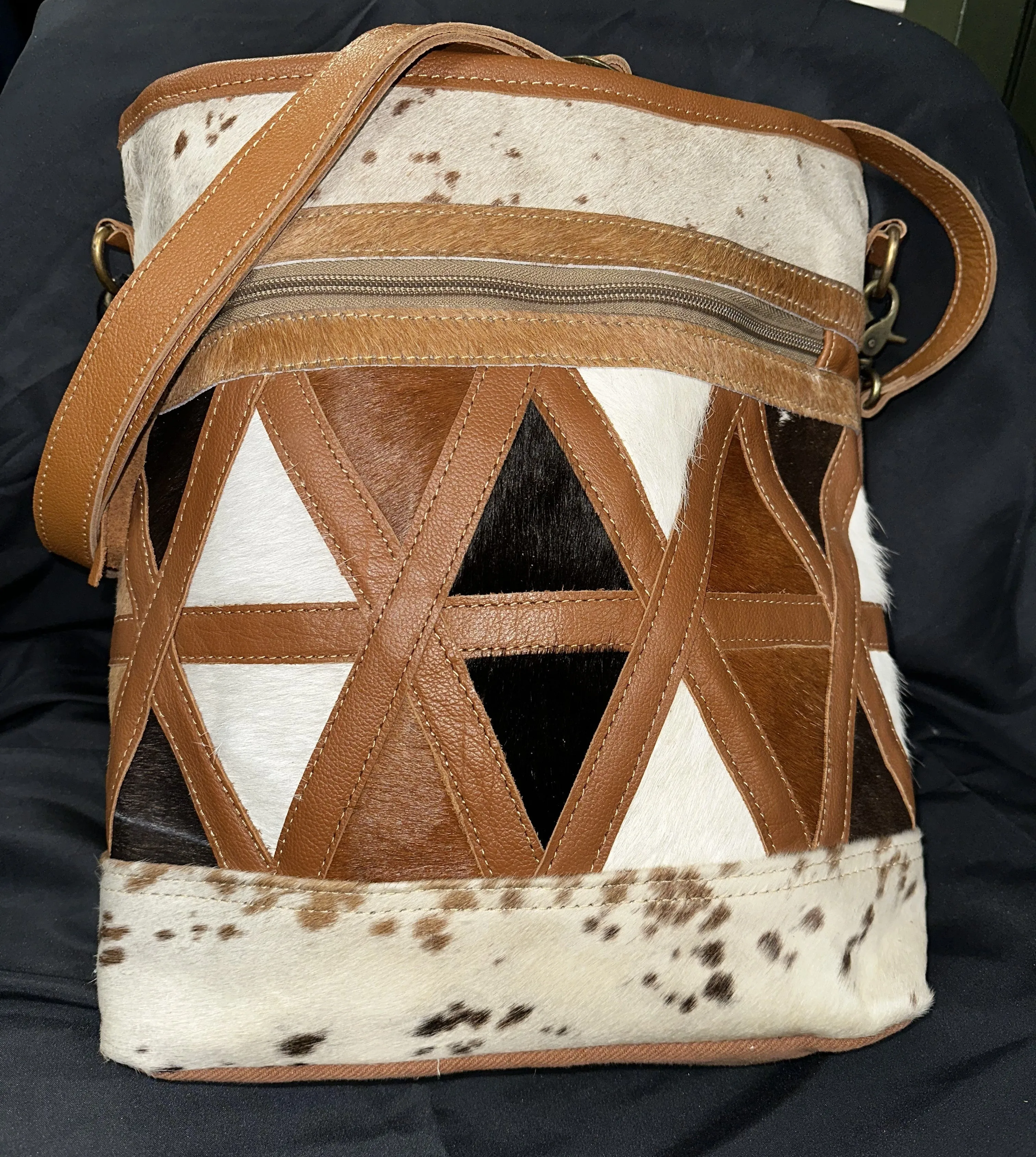 Myra Bag: "DAKOTA PLAINS CANVAS HAIR-ON BAG"