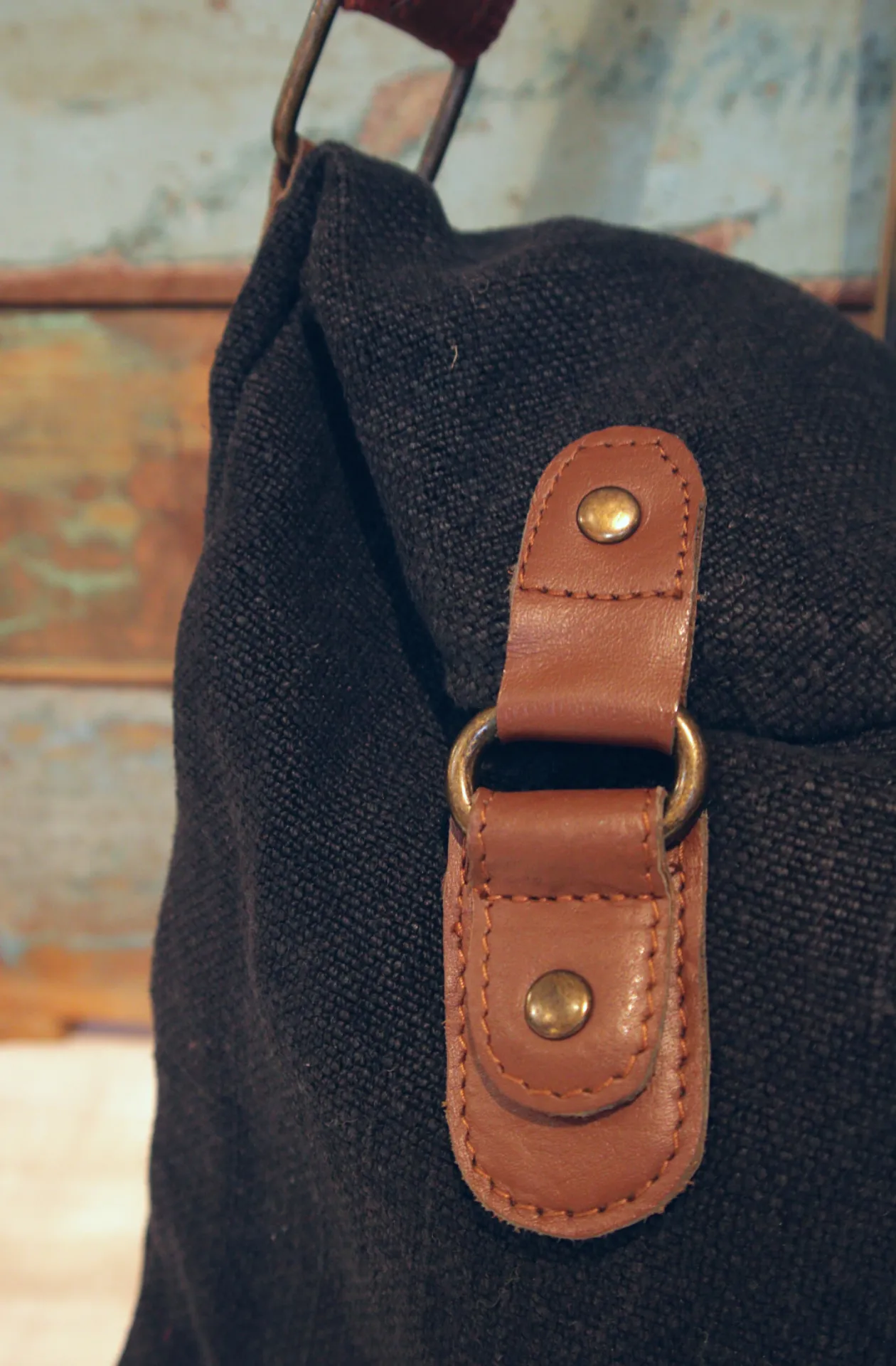 The Wanderer Crossbody Stonewashed Jute Bag